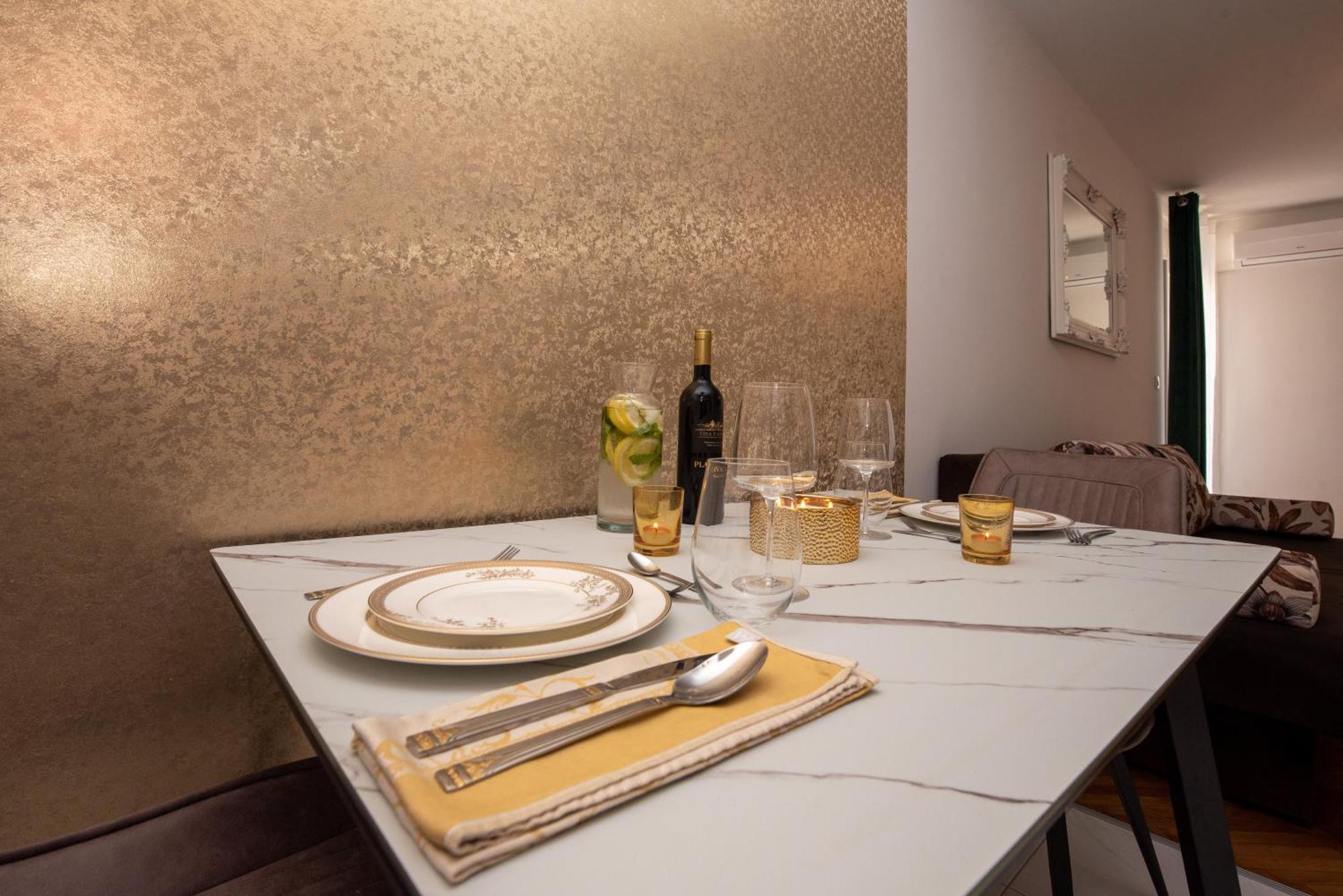 Royal Elegance Apartman Split Exterior foto